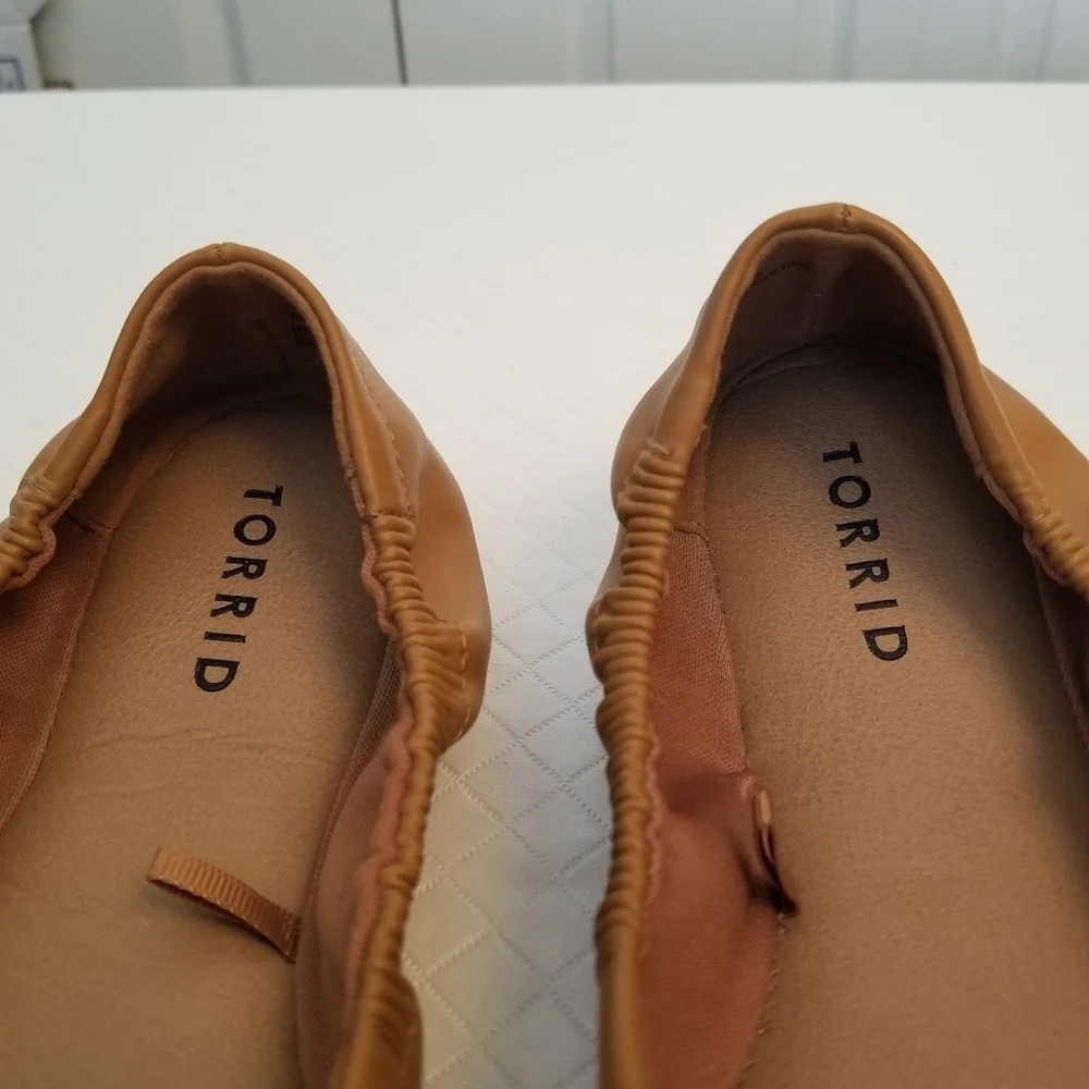 TORRID Women's Scrunch Ballet Flat Taupe Size 6 (WW) 19445333